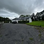 The Rose & Pearl Retreat Дом отдыха Ballintober (Mayo)