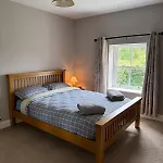 The Rose & Pearl Retreat Ballintober (Mayo)