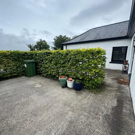 펜션 The Rose & Pearl Retreat 발린토버