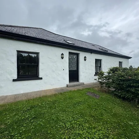 The Rose & Pearl Retreat *