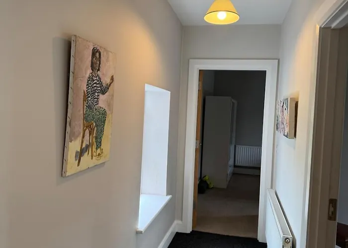 The Rose & Pearl Retreat