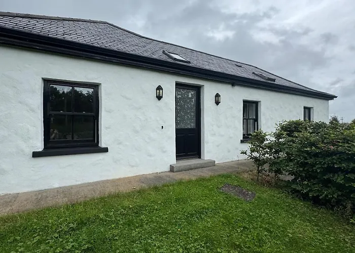 The Rose & Pearl Retreat *