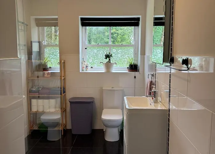 The Rose & Pearl Retreat Holiday home
